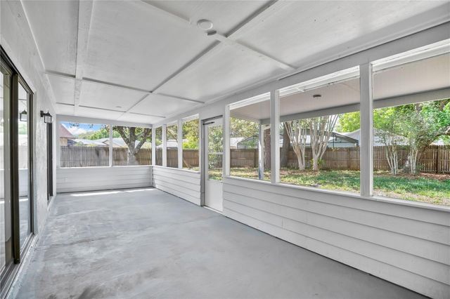 1050 DISHMAN LOOP, Oviedo, FL 32765