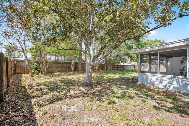 1050 DISHMAN LOOP, Oviedo, FL 32765