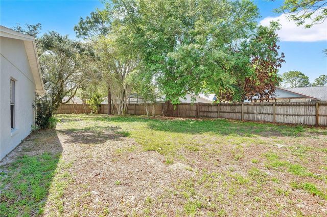 1050 DISHMAN LOOP, Oviedo, FL 32765