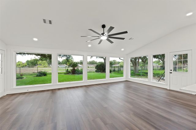 3914 Point Clear Drive, Missouri City, TX 77459