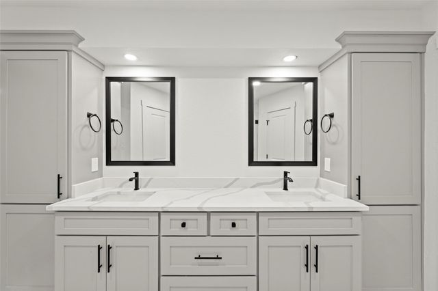 3914 Point Clear Drive, Missouri City, TX 77459