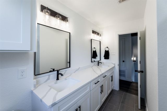 3914 Point Clear Drive, Missouri City, TX 77459
