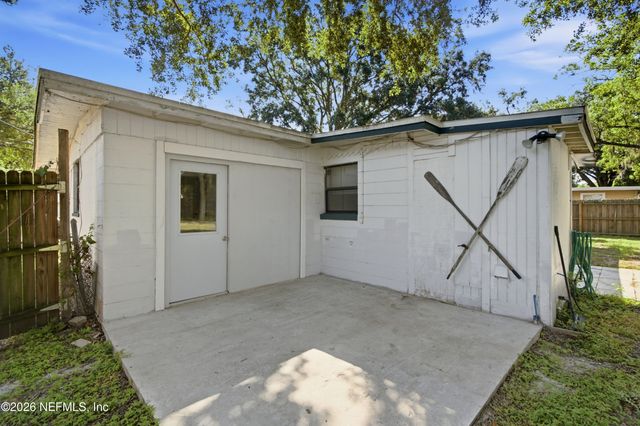 1818 SUNRISE Drive, Jacksonville, FL 32246