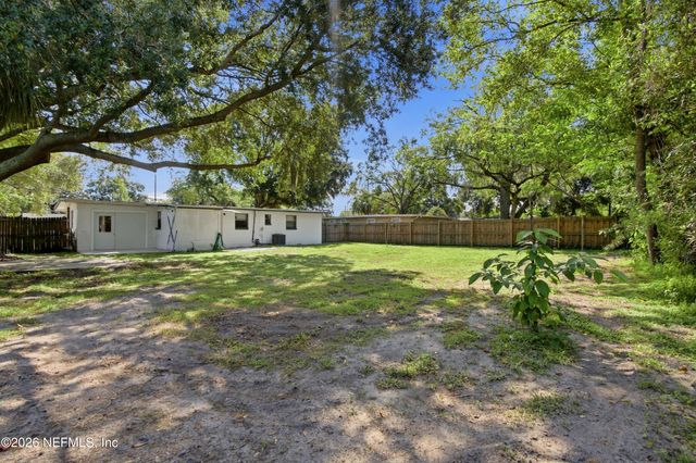 1818 SUNRISE Drive, Jacksonville, FL 32246