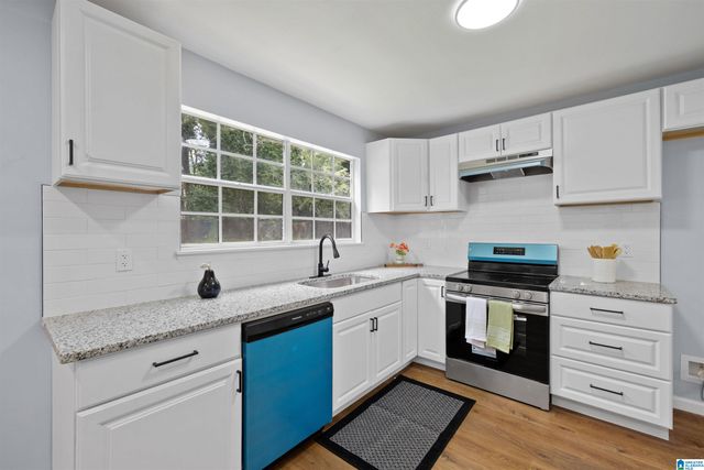 1936 CARRAWAY STREET, Birmingham, AL 35235