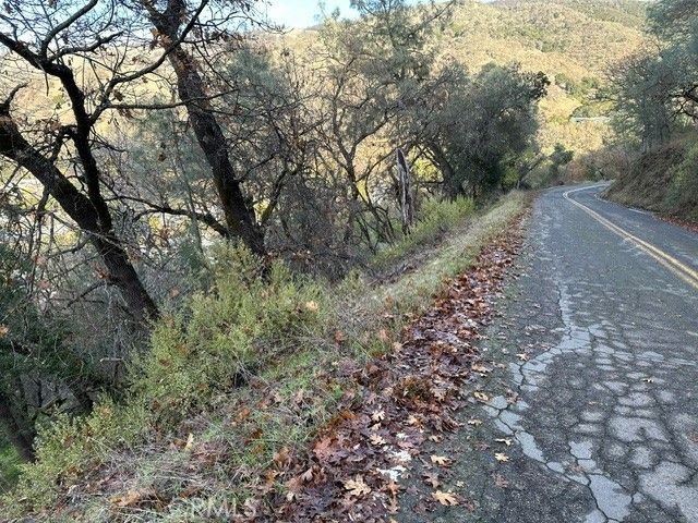 6883 Panoramic Drive, Lucerne, CA 95458