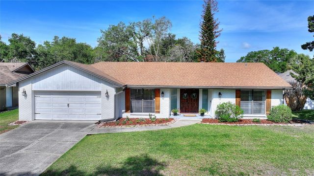 932 YELLOW ROSE DRIVE, Orlando, FL 32818