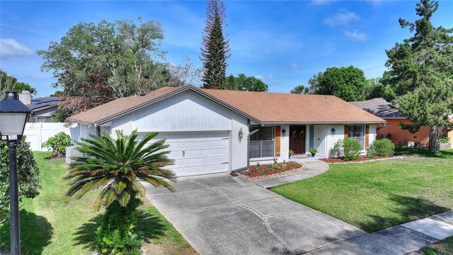 932 YELLOW ROSE DRIVE, Orlando, FL 32818