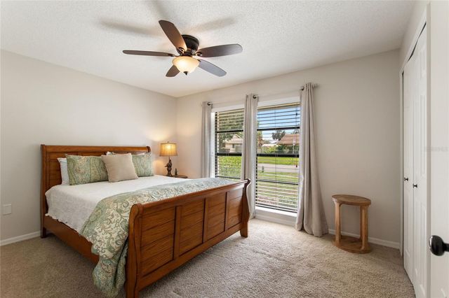 932 YELLOW ROSE DRIVE, Orlando, FL 32818