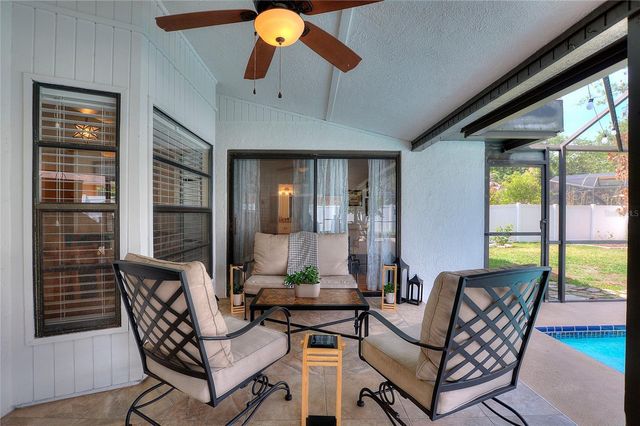 932 YELLOW ROSE DRIVE, Orlando, FL 32818