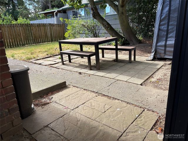 158 S 152nd Street, Burien, WA 98148