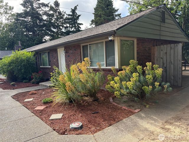 158 S 152nd Street, Burien, WA 98148