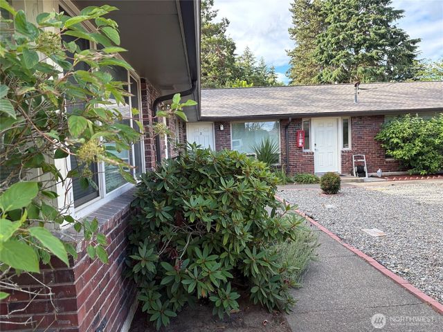 158 S 152nd Street, Burien, WA 98148