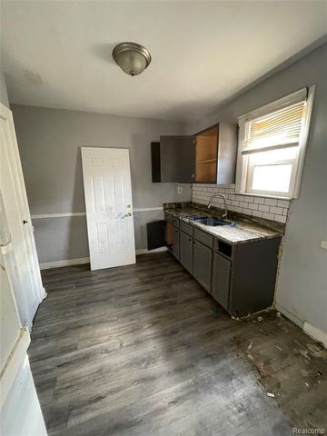 15730 Ohio Street, Detroit, MI 48238