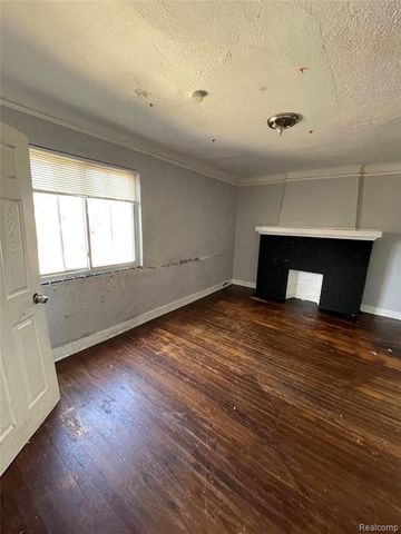 15730 Ohio Street, Detroit, MI 48238