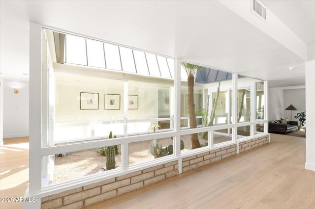 7536 N 10th Street, Phoenix, AZ 85020