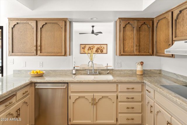 7536 N 10th Street, Phoenix, AZ 85020