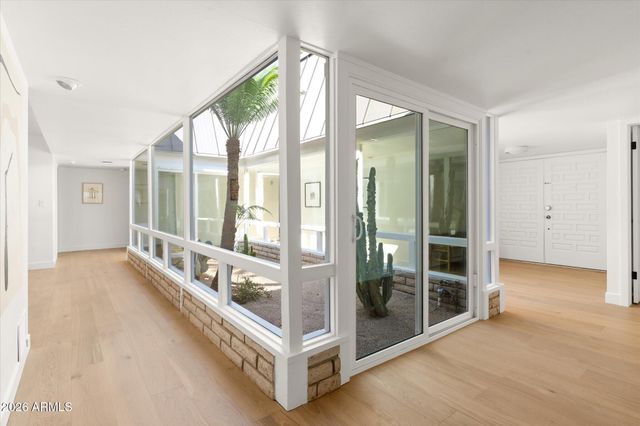 7536 N 10th Street, Phoenix, AZ 85020