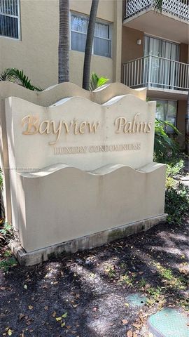 1805 Sans Souci Boulevard 526, North Miami, FL 33181