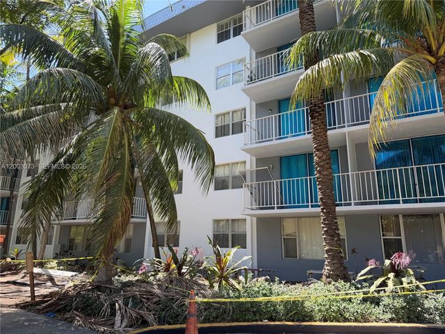 1805 Sans Souci Boulevard 526, North Miami, FL 33181