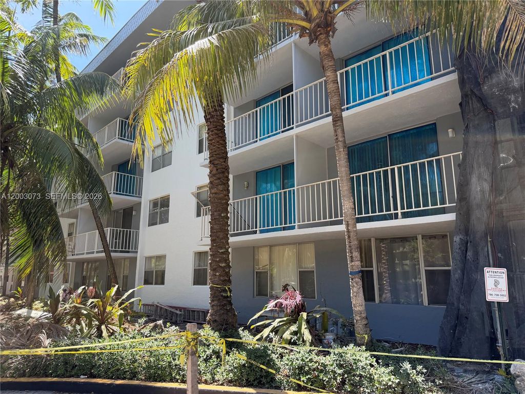 1805 Sans Souci Boulevard 526, North Miami, FL 33181