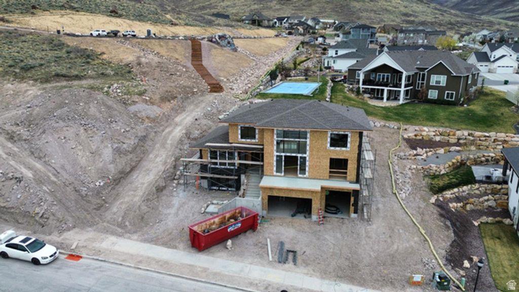 Image 4 of property listing at 6613 W WYATT DR, Herriman, UT 84096