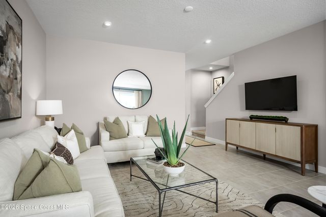 1708 Kendall Pointe Place, Melbourne, FL 32935