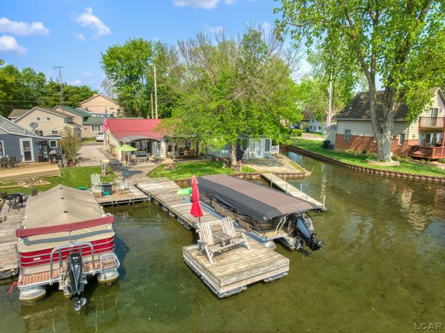 11360 W Ferndale Drive, Rollin Twp, MI 49253