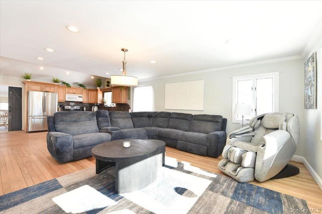 1721 Michael William Road, North Merrick, NY 11566