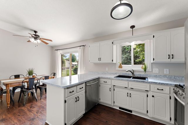 9924 Xebec Street NE, Circle Pines, MN 55014