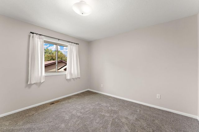9924 Xebec Street NE, Circle Pines, MN 55014