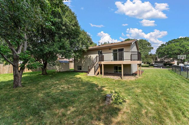 9924 Xebec Street NE, Circle Pines, MN 55014