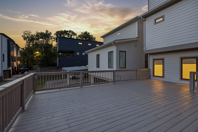 1261 2nd Ave, S, Nashville, TN 37210