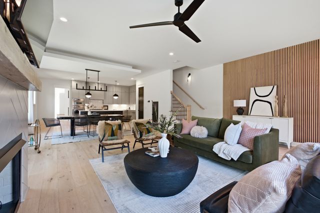 1261 2nd Ave, S, Nashville, TN 37210