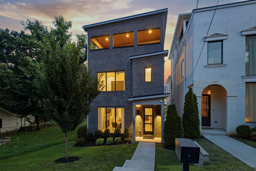 1261 2nd Ave, S, Nashville, TN 37210