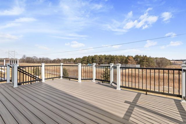 5366 Pine Island Road, Woodbury, MN 55129