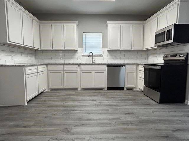 406 E Bonham Street, Tom Bean, TX 75491