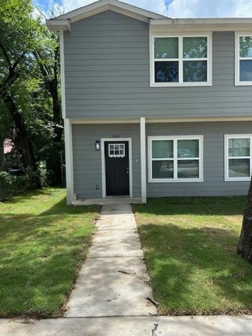406 E Bonham Street, Tom Bean, TX 75491