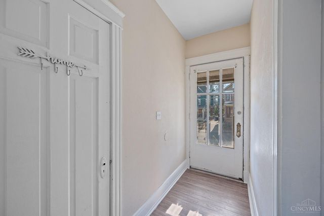 816 Windham Avenue, Cincinnati, OH 45229