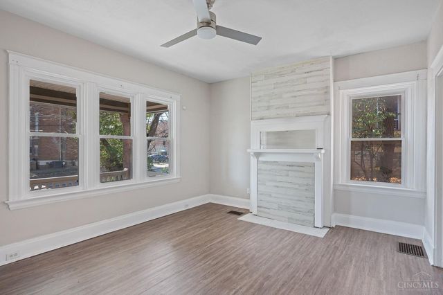 816 Windham Avenue, Cincinnati, OH 45229