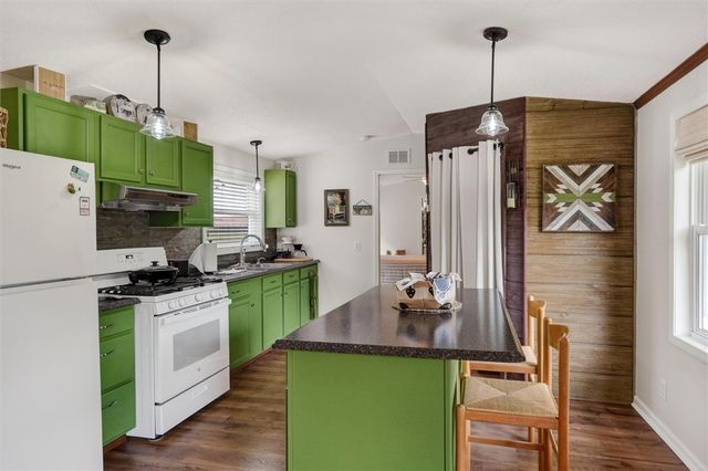 6651 Wizard Of Oz Way, Hillsboro, OH 45133