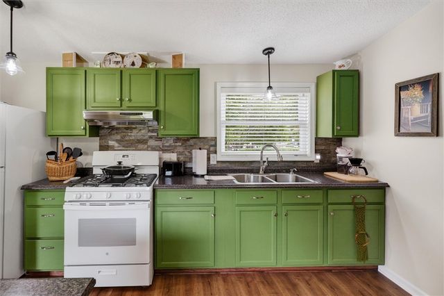 6651 Wizard Of Oz Way, Hillsboro, OH 45133