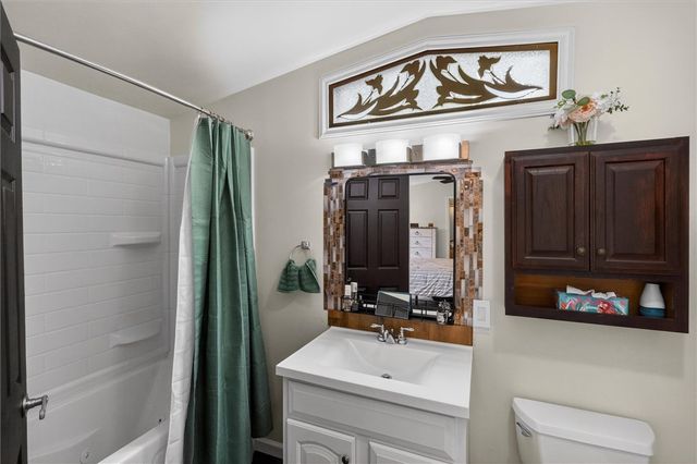 6651 Wizard Of Oz Way, Hillsboro, OH 45133