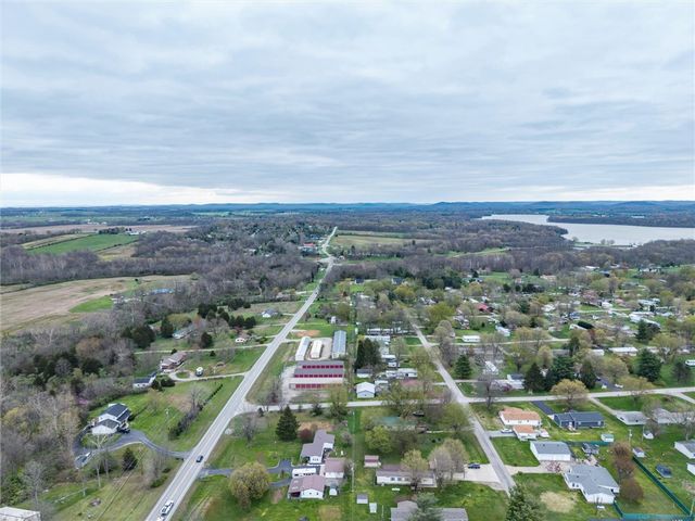 6651 Wizard Of Oz Way, Hillsboro, OH 45133
