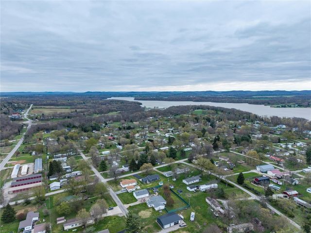 6651 Wizard Of Oz Way, Hillsboro, OH 45133