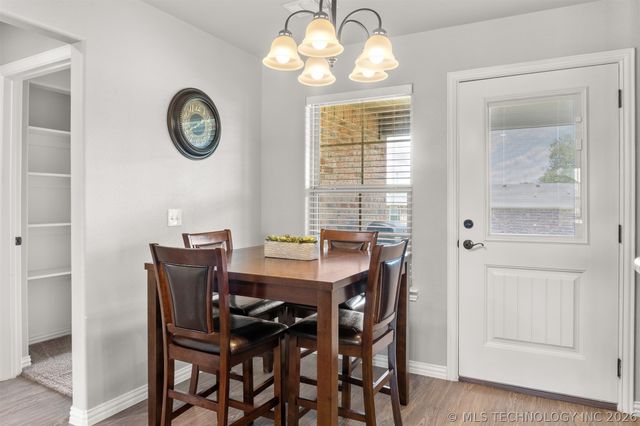 827 S McKinley Avenue, Calera, OK 74730
