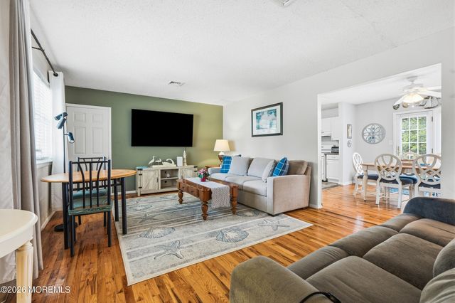 81 Berry Place, Long Branch, NJ 07740