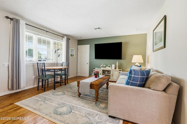 81 Berry Place, Long Branch, NJ 07740