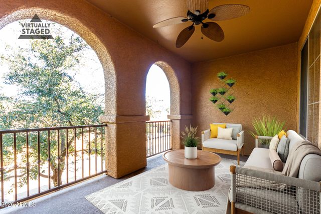 10655 N 9TH Street 213, Phoenix, AZ 85020