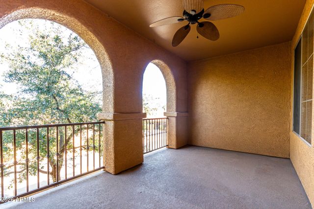 10655 N 9TH Street 213, Phoenix, AZ 85020